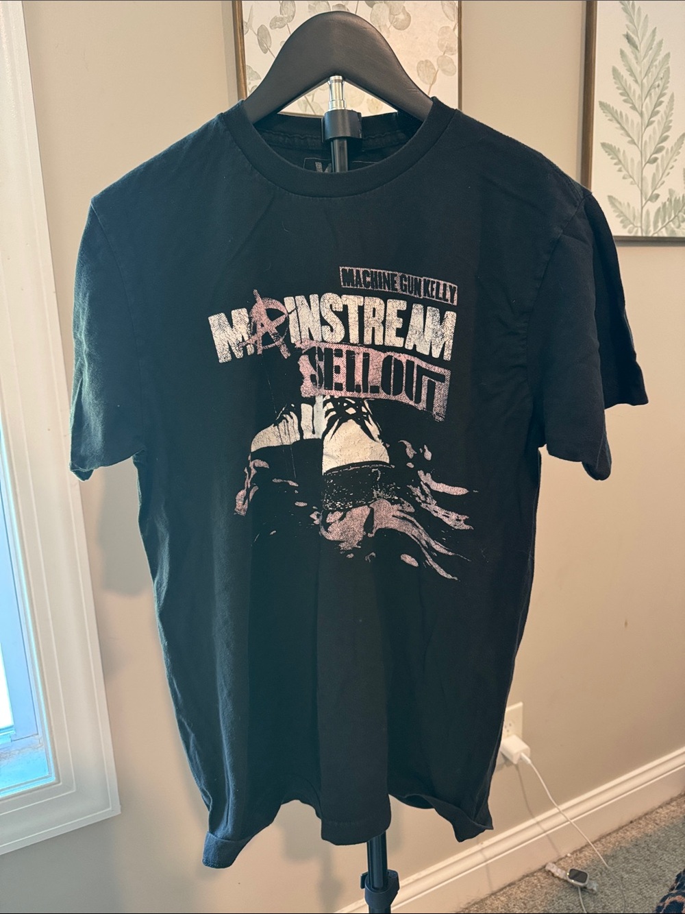 Machine Gun Kelly Mainstream Sellout Black Graphic Tee - Men's